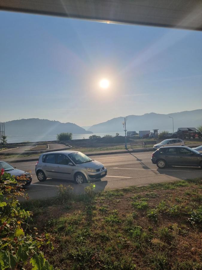 Apartment Ada Kaleh Orşova Εξωτερικό φωτογραφία